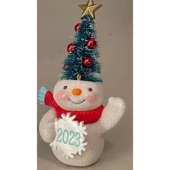 Hallmark Festive Snowman - Picture 2 of 6